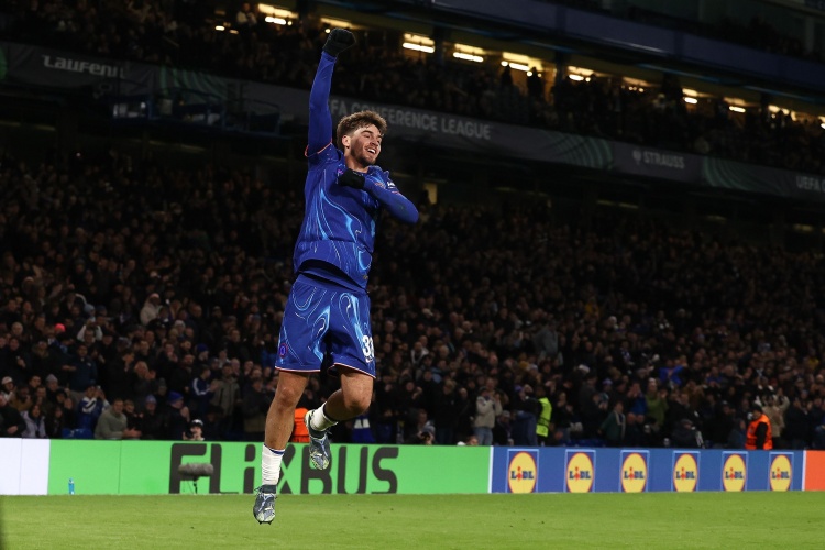 TA：马雷斯卡非常欣赏吉乌，俱乐部不买其他前锋选择召回他